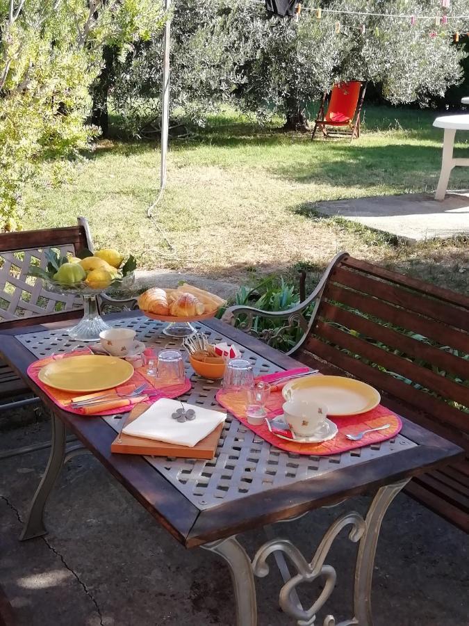 Calicantus Bed And Breakfast Albenga Ngoại thất bức ảnh